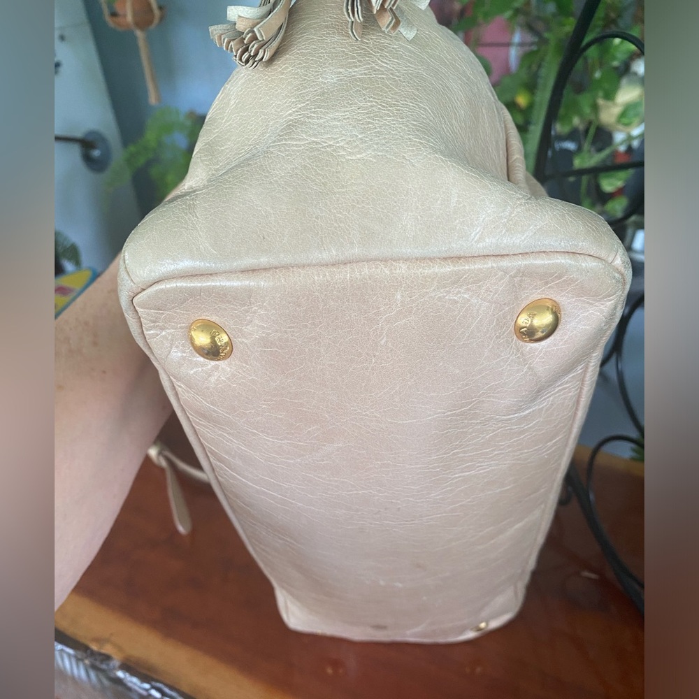 PRADA Vitello Leather Lux Satchel W/COA and Prada Authenticity - Picture 8 of 16